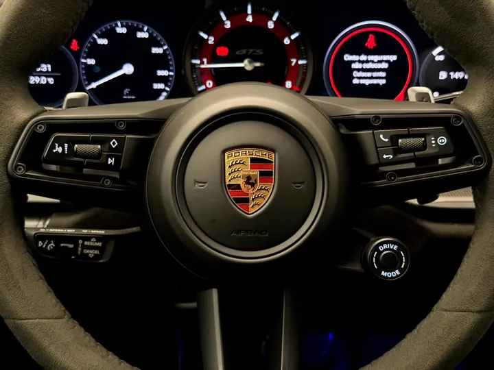 PORSCHE 911 — foto 11