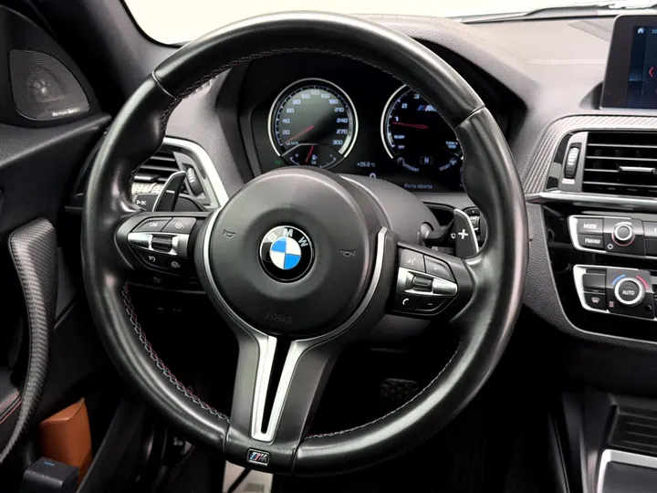 BMW M2 — foto 10