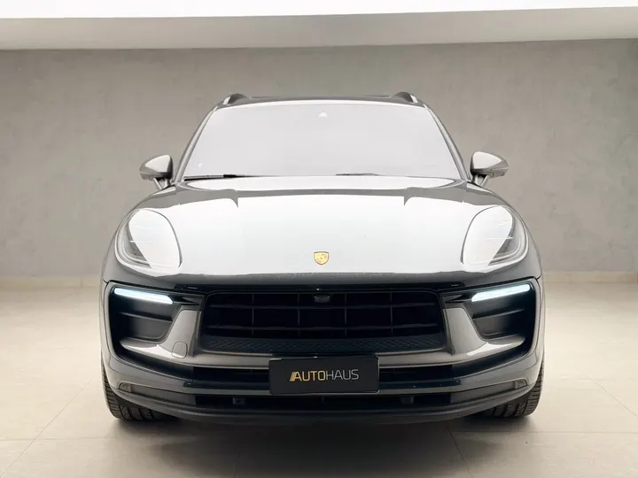 PORSCHE MACAN — foto 2