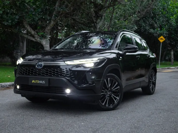 TOYOTA COROLLA CROSS — foto 4