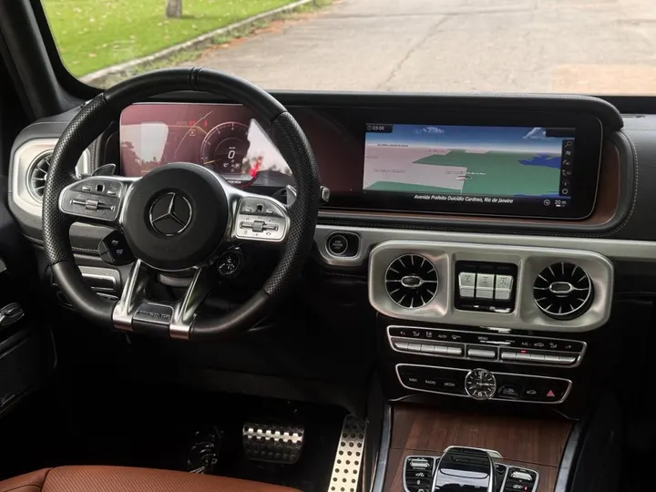 MERCEDES-BENZ G 63 AMG — foto 6