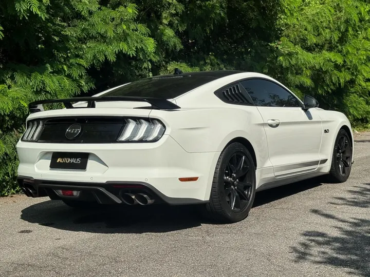 FORD MUSTANG — foto 16