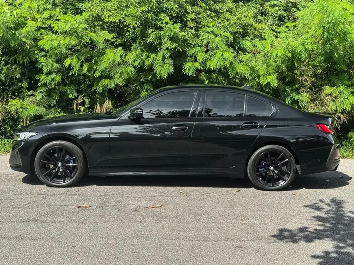 BMW 320i — foto 10