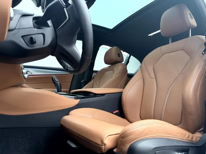 BMW 530e — foto 9