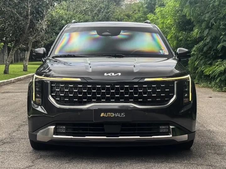 KIA CARNIVAL — foto 4