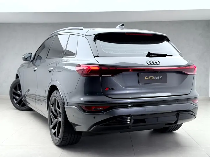 AUDI Q6 E-TRON — foto 18