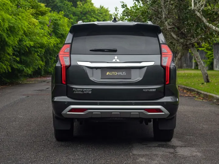 MITSUBISHI PAJERO SPORT — foto 21