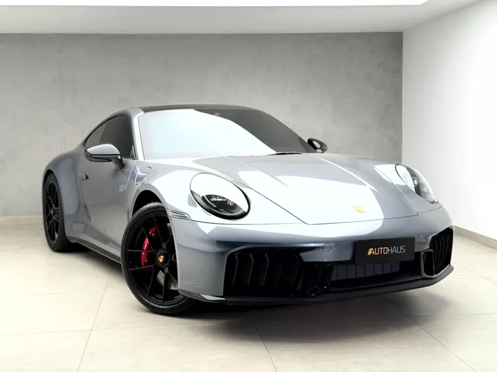 PORSCHE 911 — foto 4