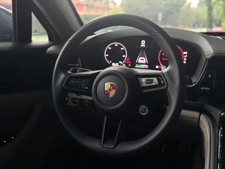 PORSCHE PANAMERA — foto 10