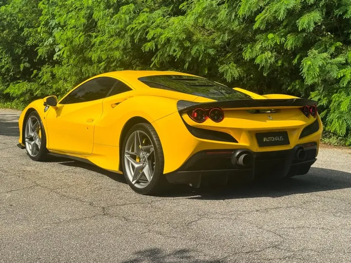 FERRARI F8 TRIBUTO — foto 18