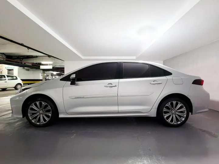 TOYOTA COROLLA — foto 11