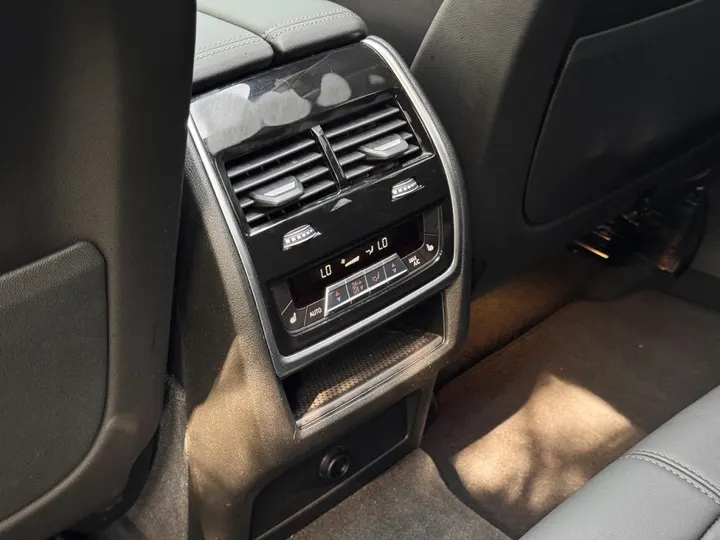 BMW X6 — foto 18