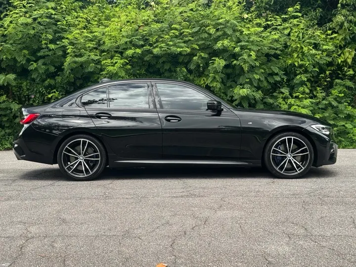 BMW 330e — foto 14