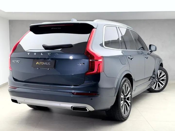 VOLVO XC90 — foto 18