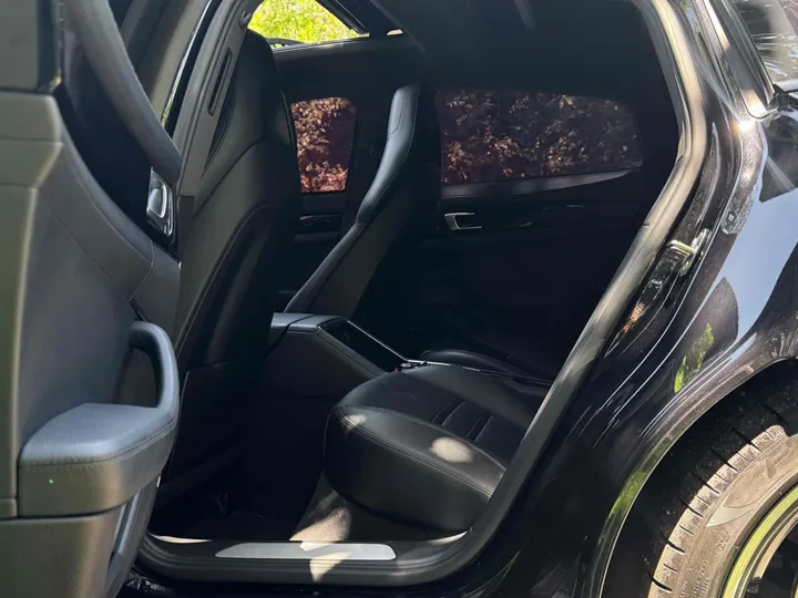 PORSCHE PANAMERA — foto 15