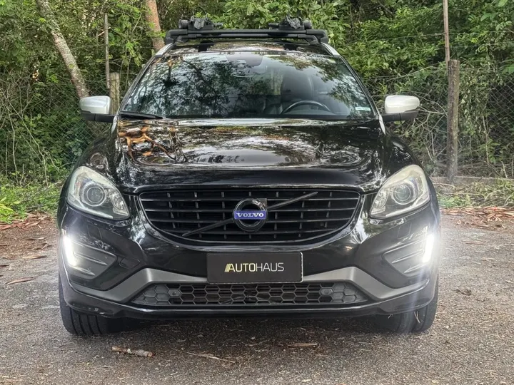 VOLVO XC60 — foto 3