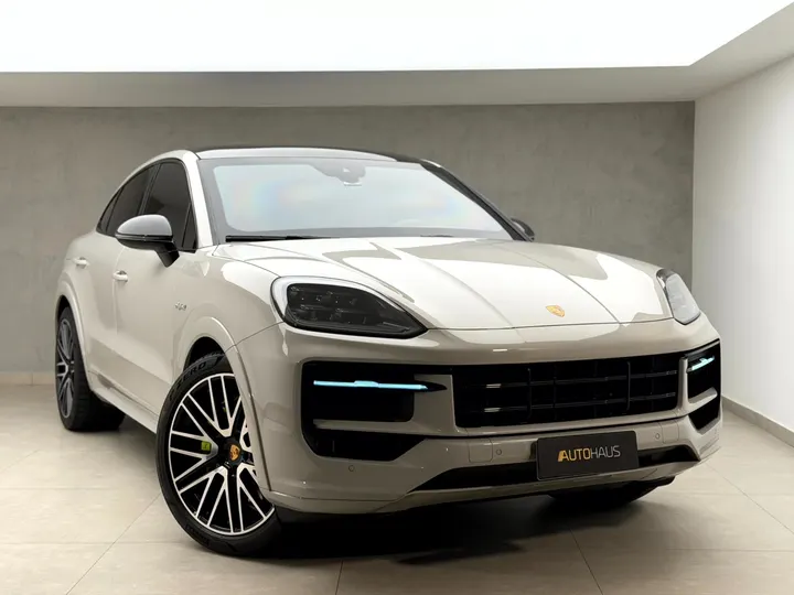 PORSCHE CAYENNE — foto 4