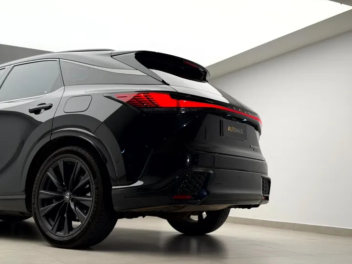 LEXUS RX 500h — foto 20