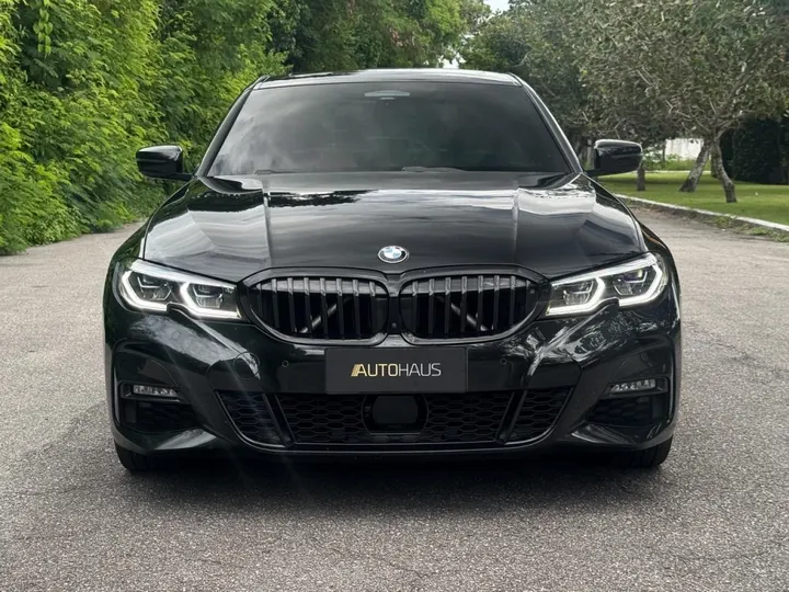 BMW 330e — foto 4