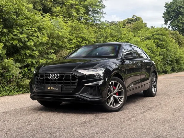 AUDI Q8 — foto 2