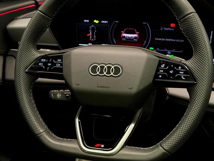 AUDI Q6 E-TRON — foto 11