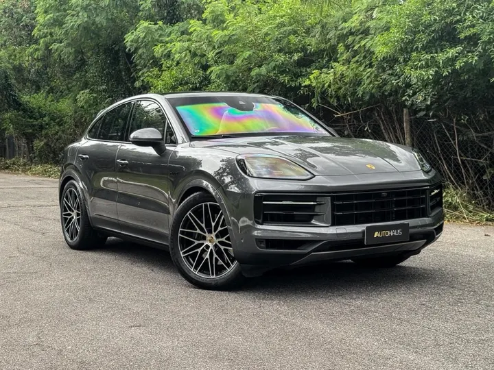 PORSCHE CAYENNE — foto 2