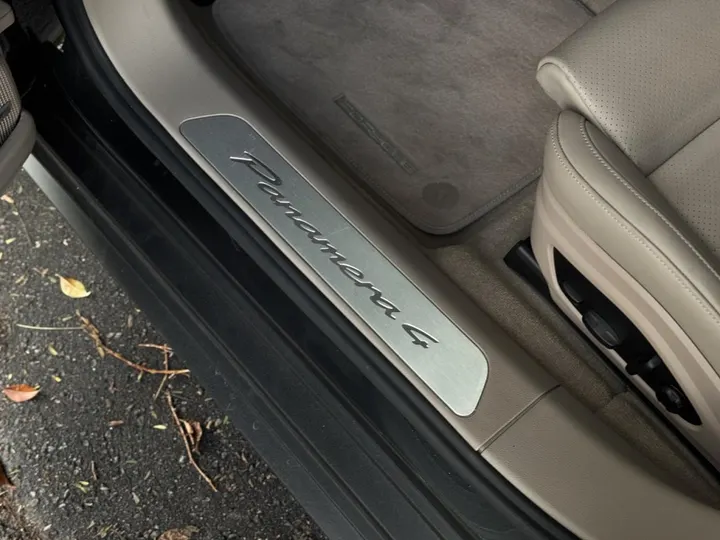 PORSCHE PANAMERA — foto 6