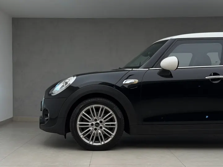 MINI COOPER — foto 17